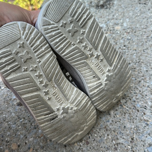 Light grey women’s hey dudes size 8 - Picture 5 of 5
